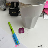 ILWR "Teebeutelanhänger", handgezeichnete Kunst im Rahmen (mit 3D-Objekt)